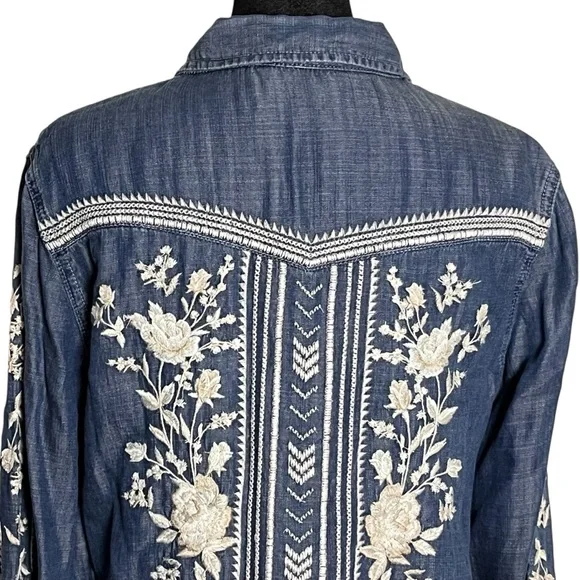 Sundance Driftwood Auger Falls Chambray Denim Floral Embroidered Shirt — Sz S - Picture 7 of 12